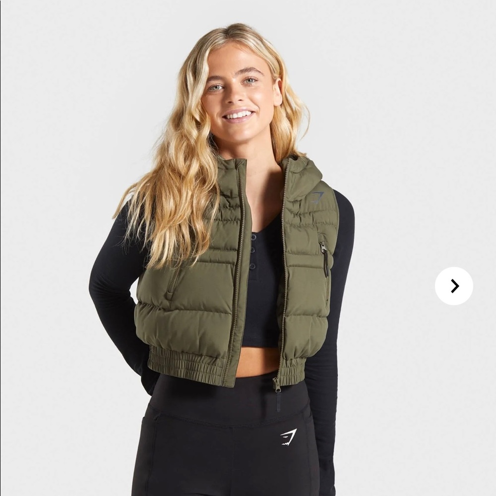 Essential Crop Vest